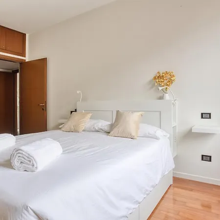 Apartman Balilla30; Spacious 2 Bedroom Next To Center Milánó