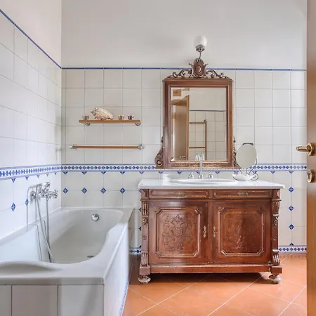 Apartman Balilla30; Spacious 2 Bedroom Next To Center *