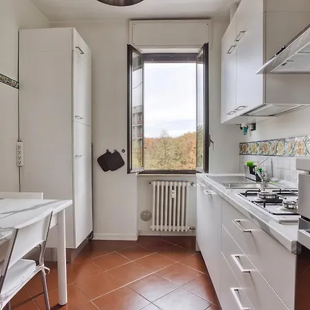 Apartman Balilla30; Spacious 2 Bedroom Next To Center *
