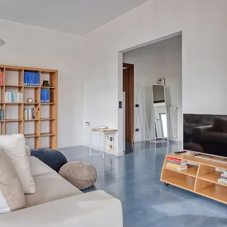 Apartman Balilla30; Spacious 2 Bedroom Next To Center *